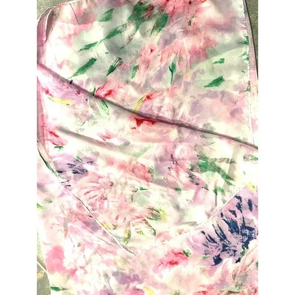 Jessica Simpson 34X70 Scarf Wrap Multi purpose‎ Floral Pastels loral
