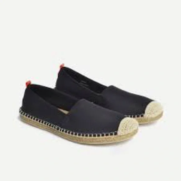 Women's Sea Star Beachwear® Beachcomber espadrille water shoes in black Size 9