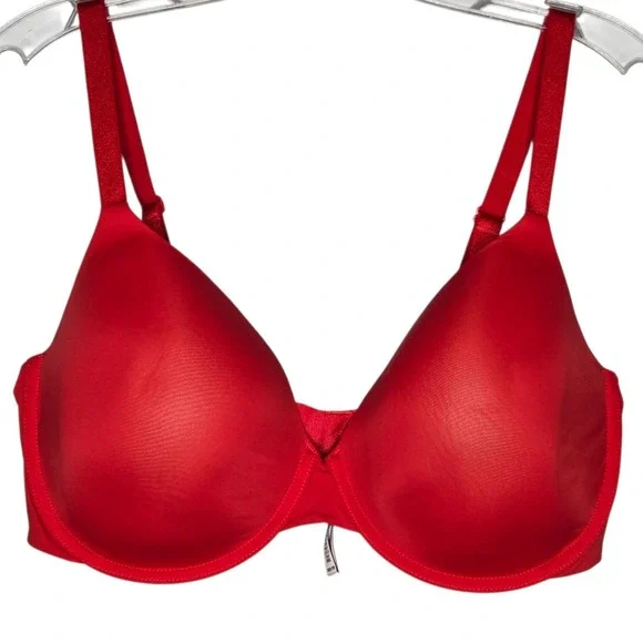 Victoria's Secret Wear Everywhere T Shirt Lightly Lined Bra Women's 38DDD RED