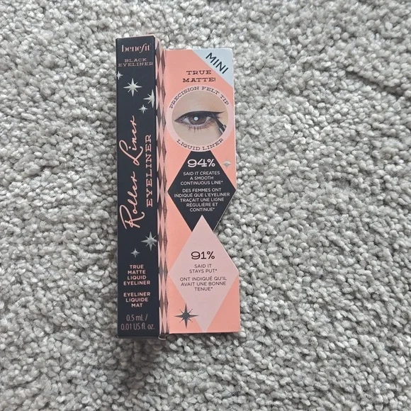 Roller Liner Benefit Black Eyeliner True Matte Liquid Eyeliner Mini .05ml