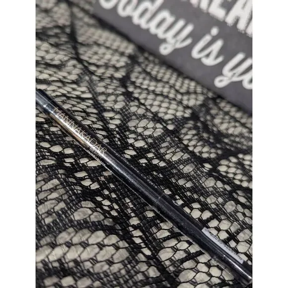 5/25 Manna Kadar Eye-dyllic Gel Eyeliner in Black - SEALED!