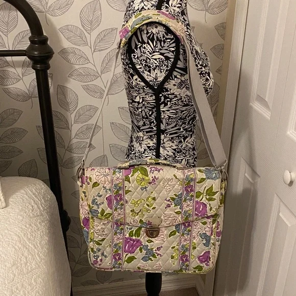 Retired Vera Bradley Watercolor messenger laptop crossbody bag