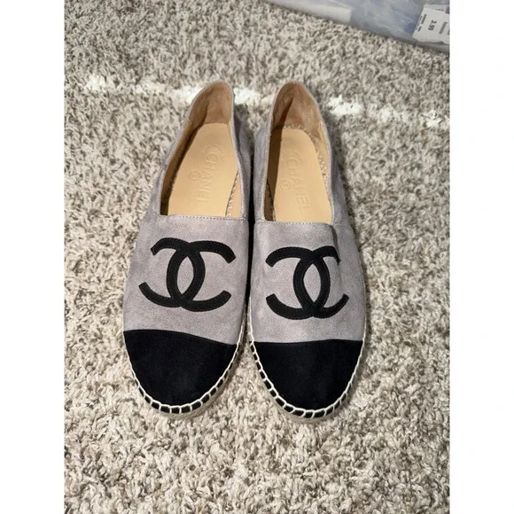 CHANEL Black Grey Suede Leather Espadrilles Sz 37 Size US 6.5 AMAZING CONDITION