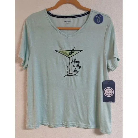 NWT~Women's Life Is Good 