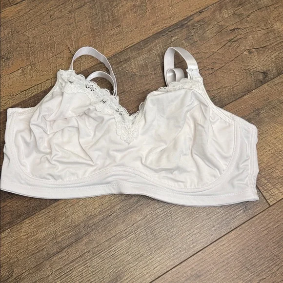 Nursing Bra by Top‎ Secret White Size 40D