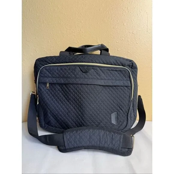 “BAGSMART 15.6″ Laptop Bag / Briefcase (DIGI SMART, RFID-Blocked)”