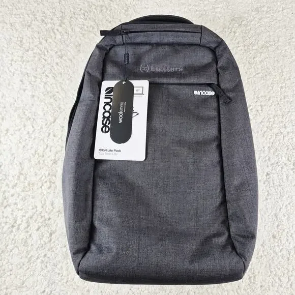 Incase ICON 16