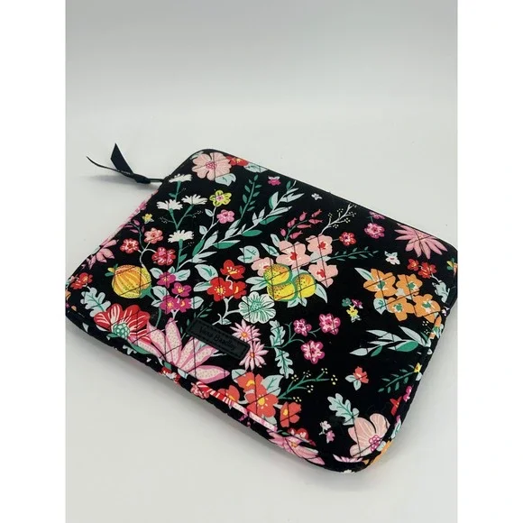 Vera Bradley Floral Quilted iPad Tablet Sleeve Case Zip Padded Black Multicolor