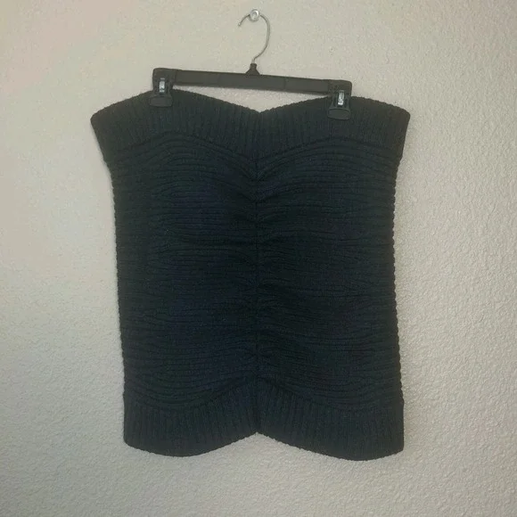 Lululemon women's scarf, one size, black merino wool‎ knitted snood neck warmer