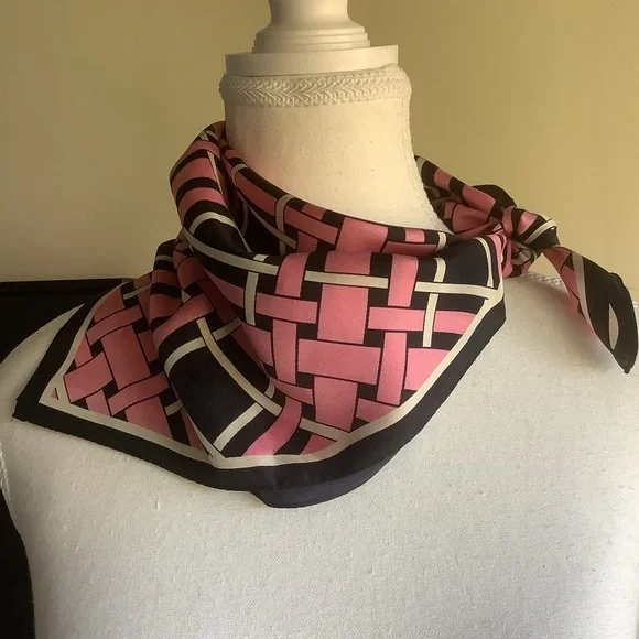 Navy/Pink/Ivory 21” Square Scarf