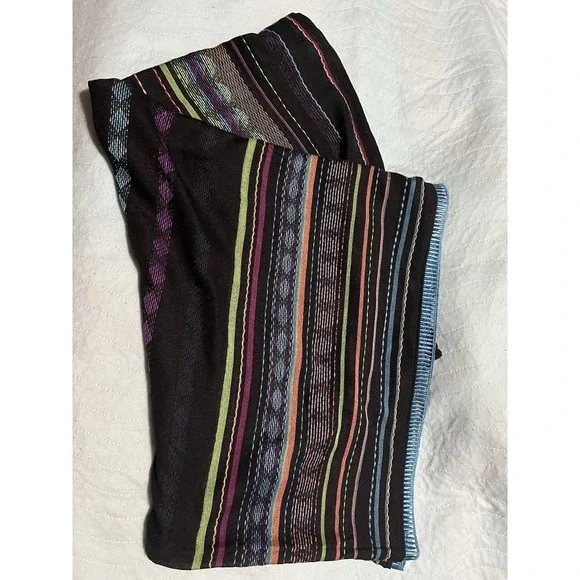 VTG Infinity Scarf Unbranded-pink, purple, blue, & green- One‎ Size Polyester