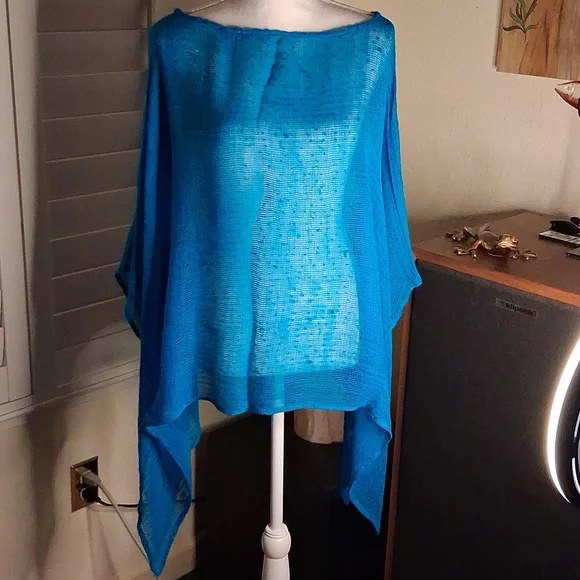 💙🏝Chico's Aqua Blue Lightweight Loose Knit Wrap/Shawl W/Sequins & Beads OS