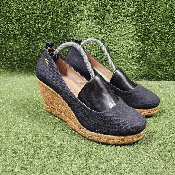 Viscata Barcelona Roses Navy Blue Canvas V Cut Espadrille Wedge Womens 39 US 8