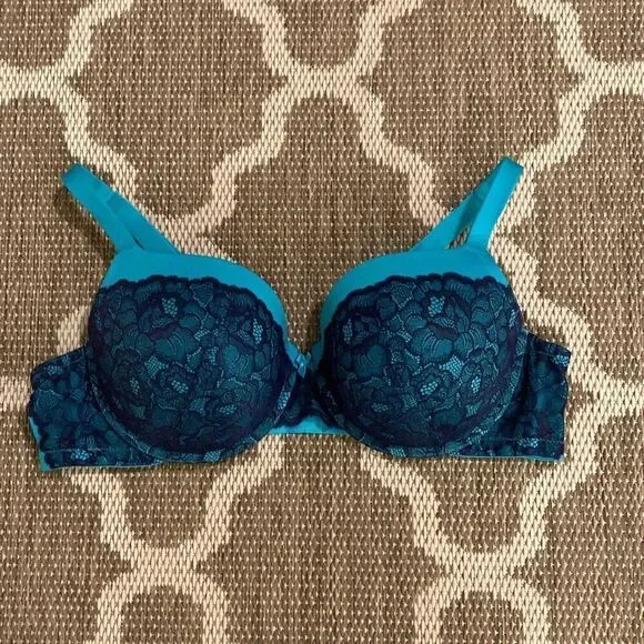 Torrid Bra size 44D