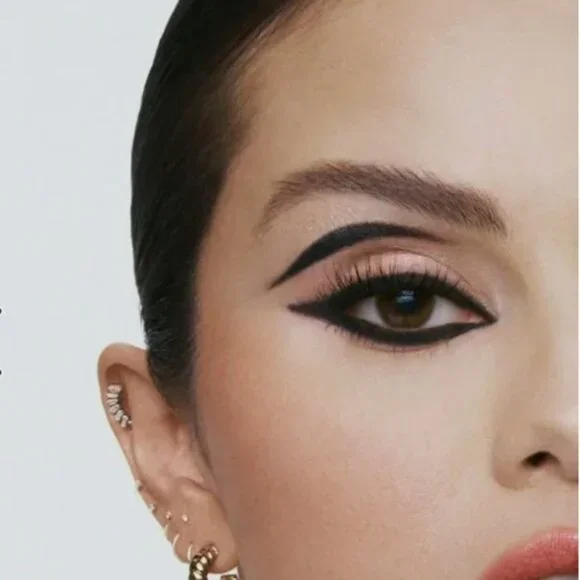 NEW Rare Beauty Strokes Longwear and Waterproof Gel Eyeliner in True Black
