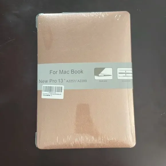 Macbook New Pro 13” rose gold shell case