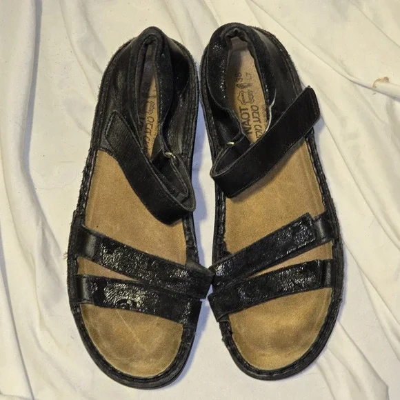 Naot Strappy Black Leather Sandals Women's Closed Back Comfort EU Size‎ 38