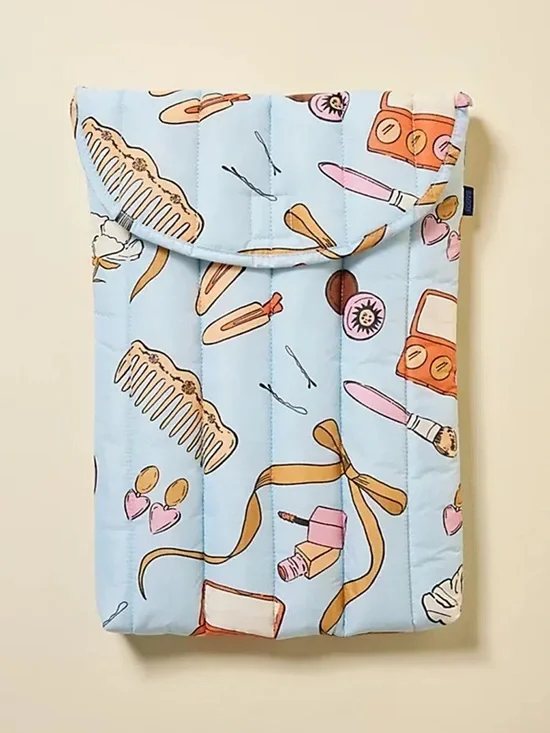 NWOT BAGGU 13