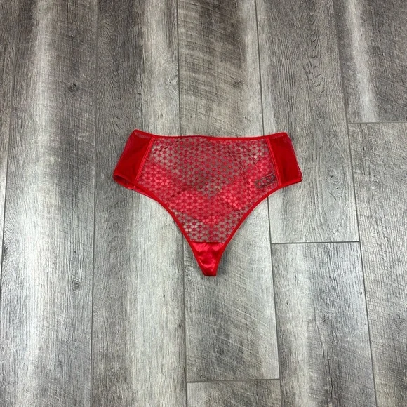 VS Red‎ Lace High Waisted Thong