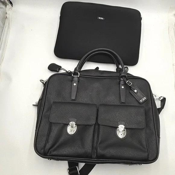 TUMI Villa Lucca City Business Tote 73124D2 Black Leather T-Pass Sleeve & Keys