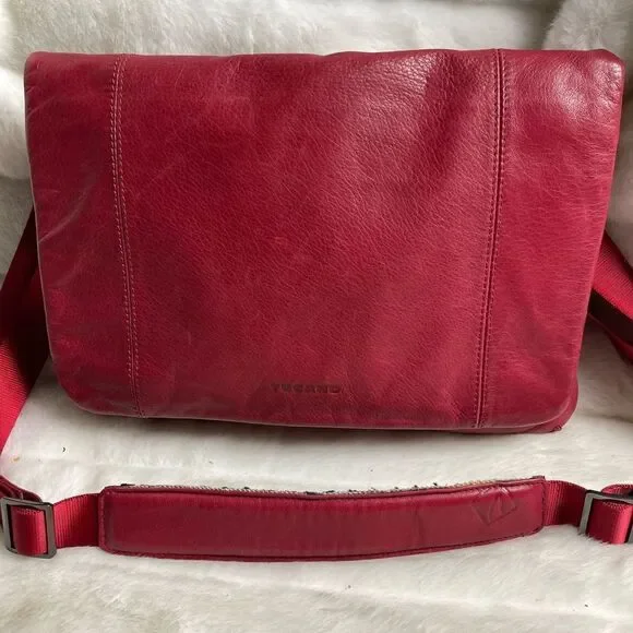 'Tucano One Premium Clutch real leather  red bag for MacBook Air 11 & Ultrabook