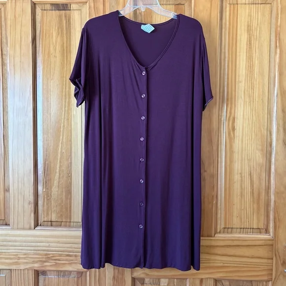 Hospital gown-sleep gown