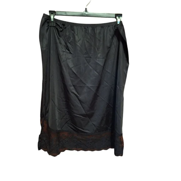 Vintage Black Slippery Half Slip Lace Hem Side Slip Mobwife Witchy Romantic