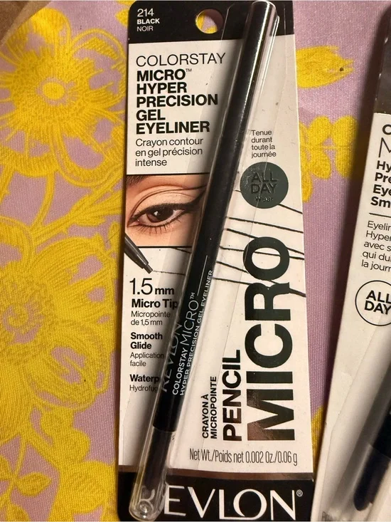 Revlon ColorStay Micro Hyper Precision Gel Eyeliner - Black