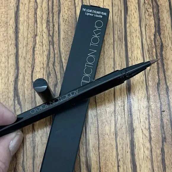 Addiction Tokyo The Liquid Eyeliner Pearl Limited Edition Cinnamon Sangria 103SP