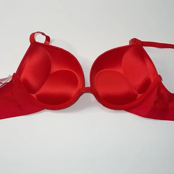 Super Push Up Extreme Padded Maximum Lift Add 2 Cup Size Bombshell Bra. NWT