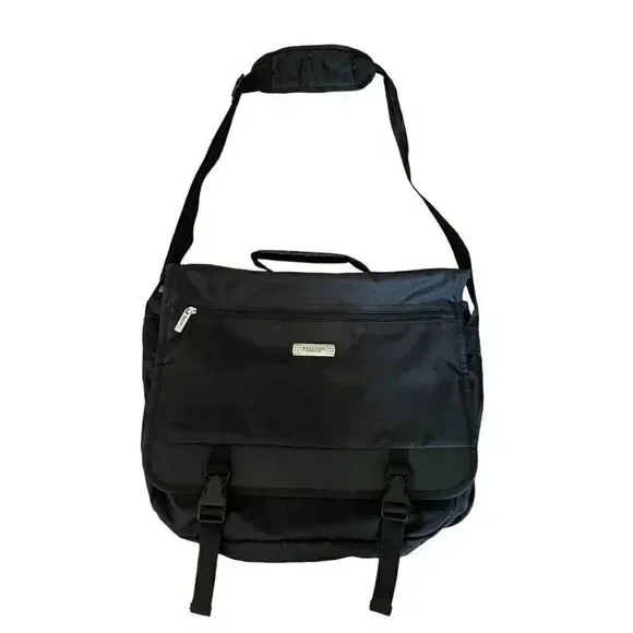 Kenneth Cole Reaction Black Laptop Messenger Office Business School Bag