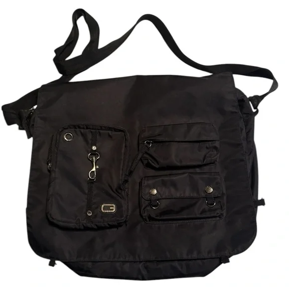 Retro Guess Women’s Black Lightweight Laptop Tablet Messenger Crossbody Bag