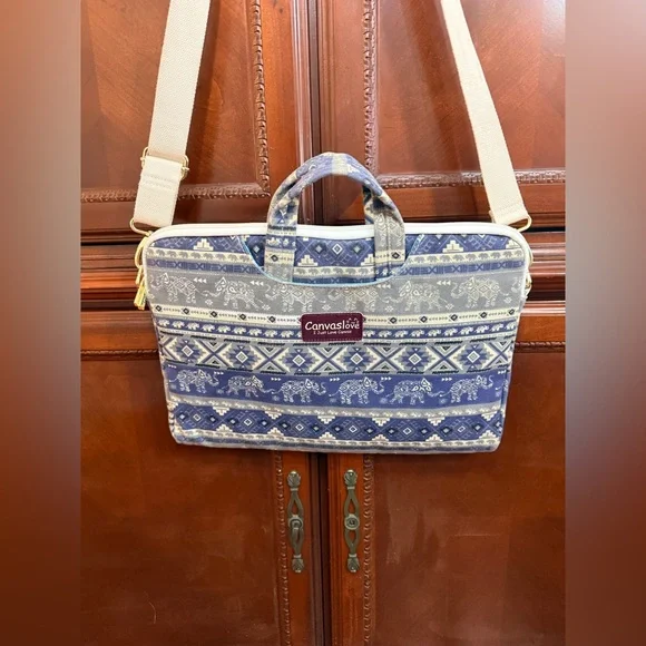 Canvaslove EUC Blue Tribal Print Laptop Bag Crossbody or Briefcase Many pockets