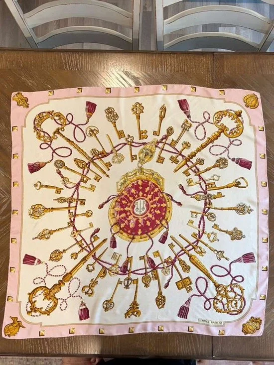 Hermes Scarf Carré 90 100% Silk - LES CLES Multicolor Stole Muffler