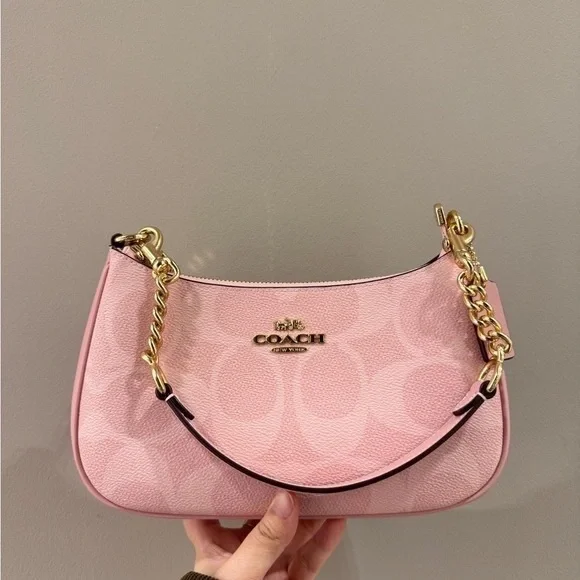 COACH Teri Shoulder Bag In Signature Canvas
