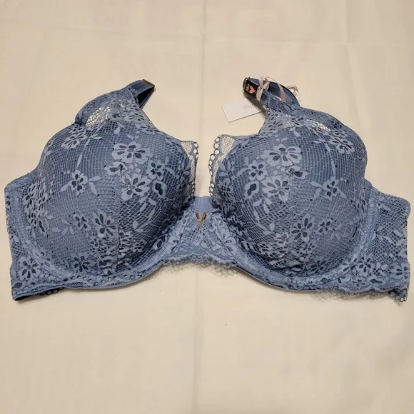 Victoria's Secret Light Blue Lace Underwire Bra