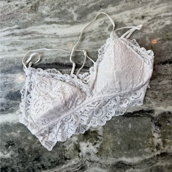 SO. White Lace Bralette Women’s XL