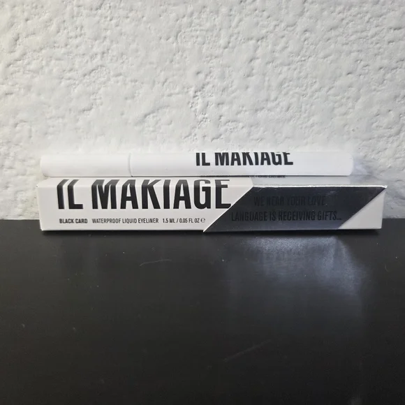 IL MAKIAGE Black Card Liquid Eyeliner