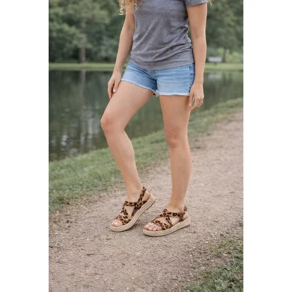 Madewell The Malia‎ Espadrille Sandal in Leopard Calf Hair Women's size 5.5