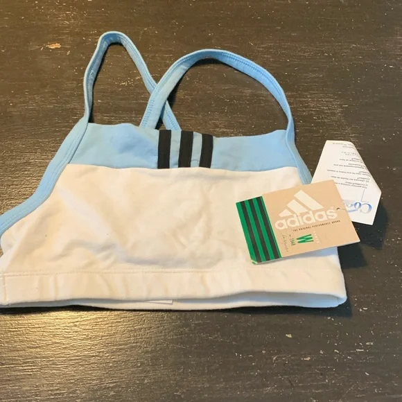 Adidas‎ cross back sports bra. NWT retail 40