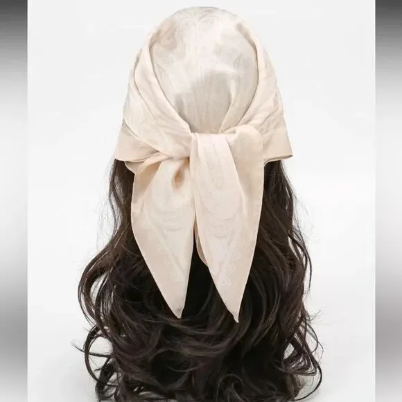 Cream Paisley Headscarf N1402
