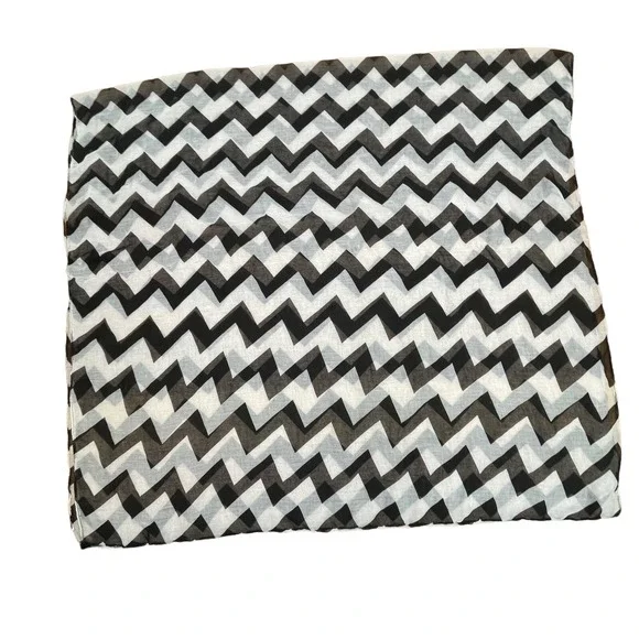 Black & White Infinity‎ Scarf Chevron Striped Lightweight Womens 39x35