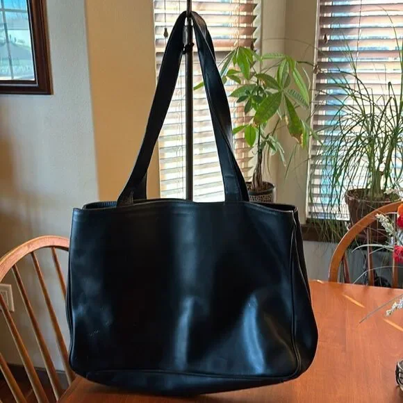 Tanner Leather Commuter Bag, Made in Italy