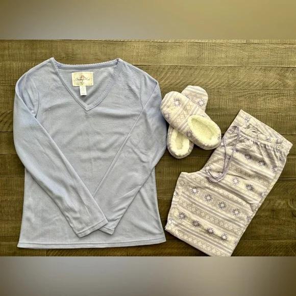 Goodnight Kiss Pajama Set Women’s Small NWOT