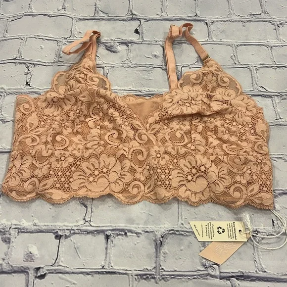 NWT Free People We‎ Are HAH Smarty Lace Bralette Copper Rose Size XS
