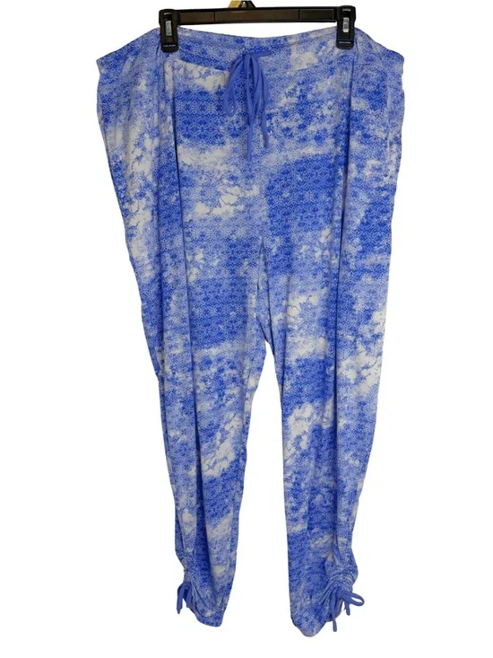 3/$20 Cuddl Duds Smart Comfort Blue and White Patterned Pajama Pants