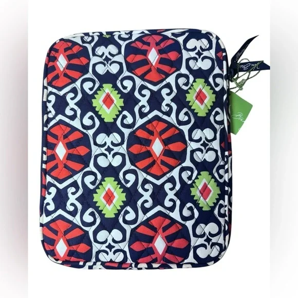 Vera Bradley NEW Quilted Sun Valley Tablet Sleeve iPad, E-Reader Case 8