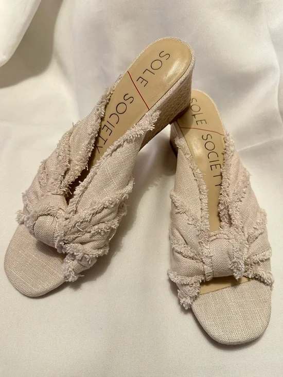 SOLE SOCIETY Beige Espadrille Slip-On Frayed Knotted Mules Size: 8.5
