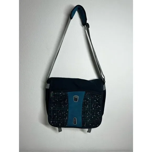 Totto messenger laptop bag