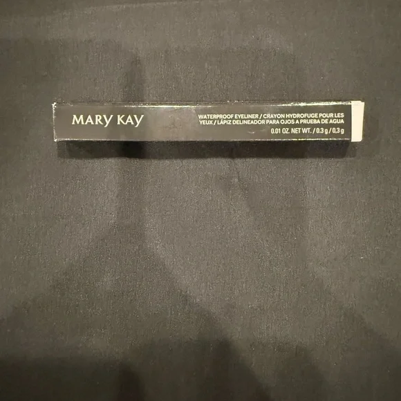 Mary Kay Waterproof Eyeliner Matte Brown New in Box